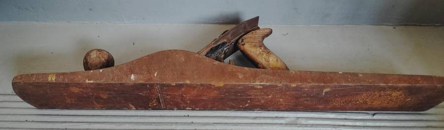 No 8 Stanley wood plane - made in the USA - for the restorer