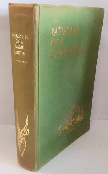 BOOKS -  Memories of a Game Ranger - H Wolhuter