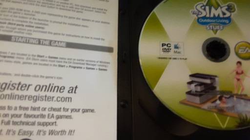 PC DVD ROM  - The SIMS 3   Outdoor Living