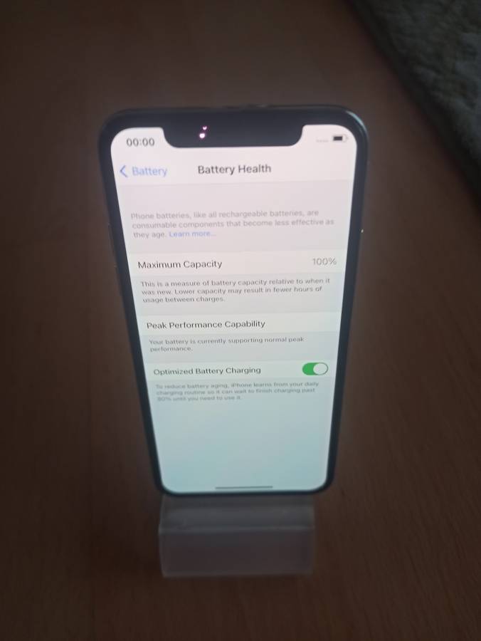 iPhone X 256gb silver with 100% battery health