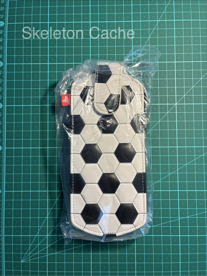 PlayStation Portable 2000 - Ice Silver - Bundle