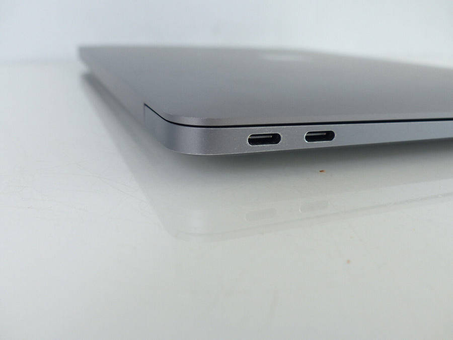 Apple MacBook Air 13" M1 Chip | 256GB SSD | Space Grey 2020 Model