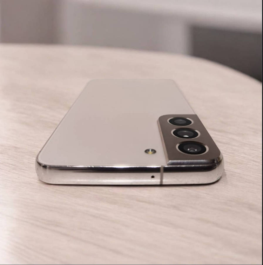 SAMSUNG S22 MODEL - S901E /DS