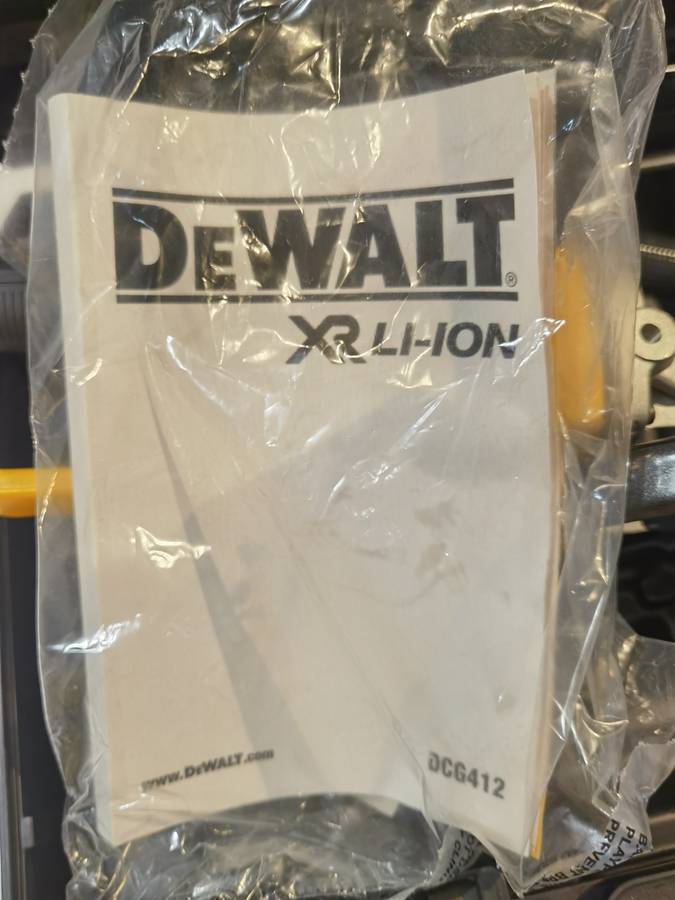 Dewalt DCG412NT-XJ Angle Grinder  (11.5 cm Wheel Diameter)