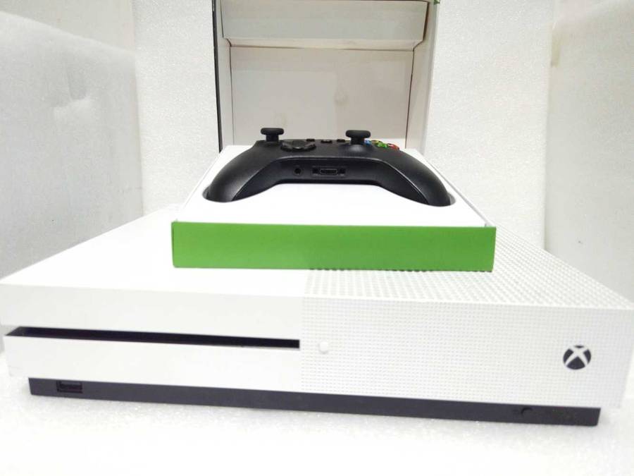 Xbox one S model 1641,  1Terabyte Hdd