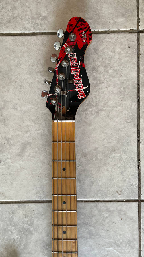 **Rare** Viacom electric Guitar ( SpongeBob themed)