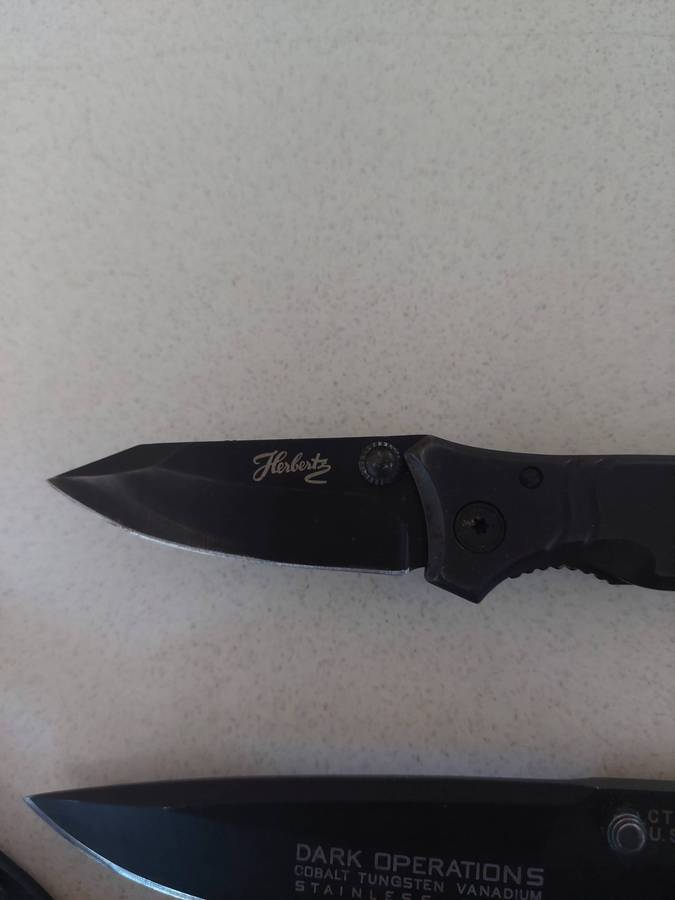 Three New pocket knives for sale