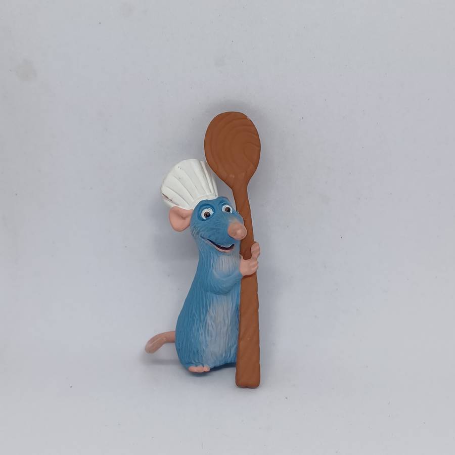 Disney/Pixar Bullyland Hand-Painted Ratatouille Collectable mini action figures