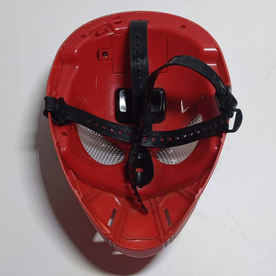 Disney Marvel Spider-Man Homecoming Hard Talking Mask W/ Adjustable Eyes, Works