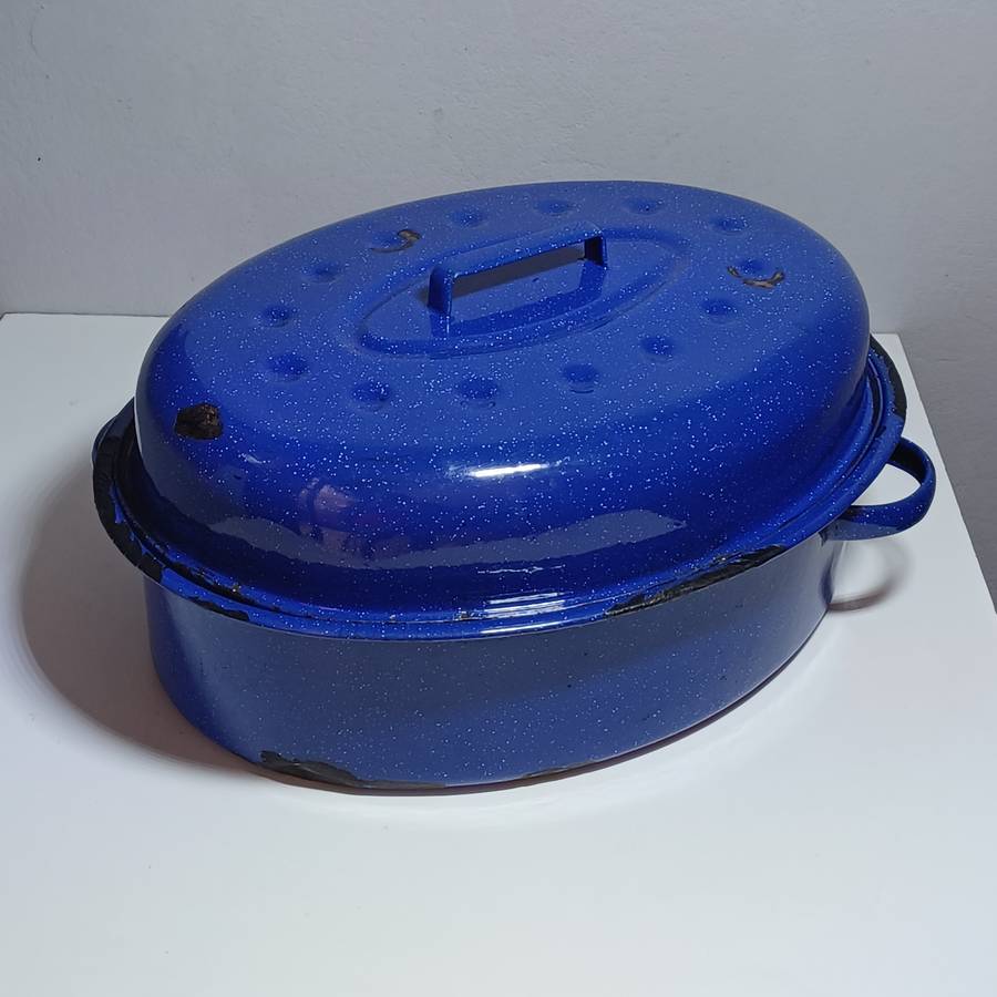 Vintage Blue Enamel Oval Oven Roaster Pan (6 litre)