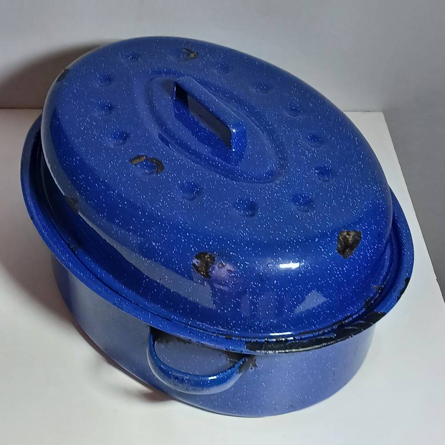 Vintage Blue Enamel Oval Oven Roaster Pan (6 litre)