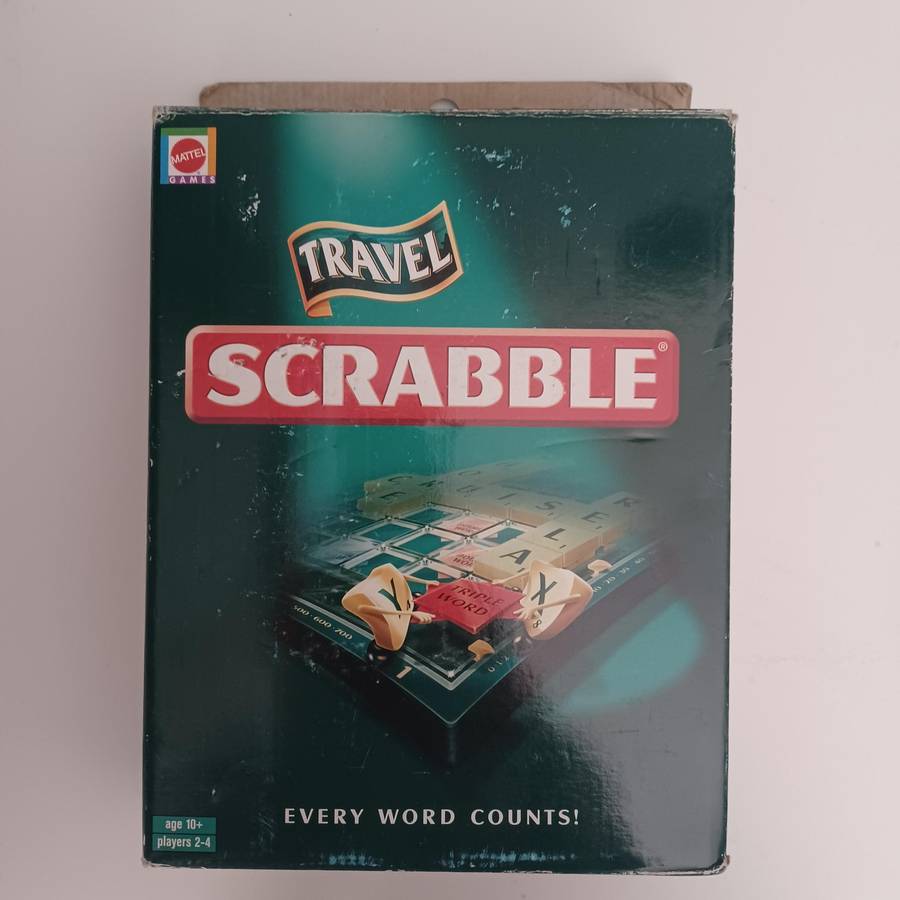 Mattel Games Travel Scrabble set, Complete