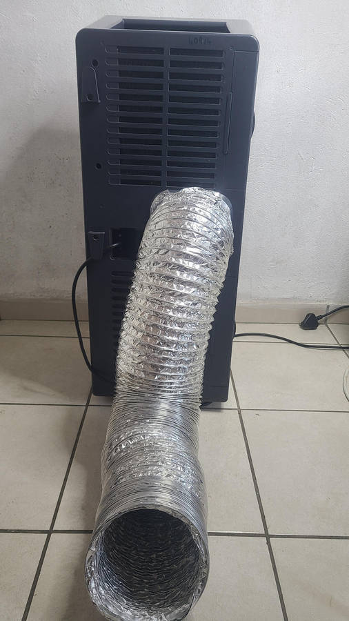 Defy mobile/portable air conditioner 12000BTU cooling and heating