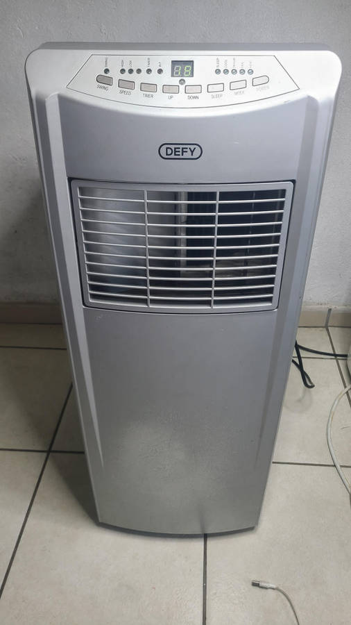 Defy mobile/portable air conditioner 12000BTU cooling and heating