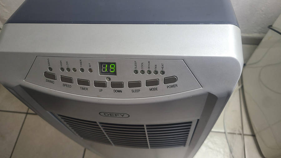 Defy mobile/portable air conditioner 12000BTU cooling and heating