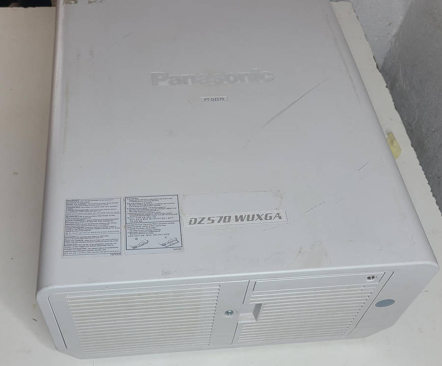 Panasonic Projector PT-DZ750 projector
