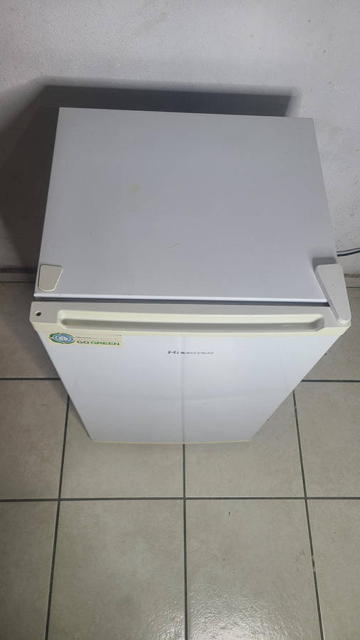 Hisense bar fridge 92L