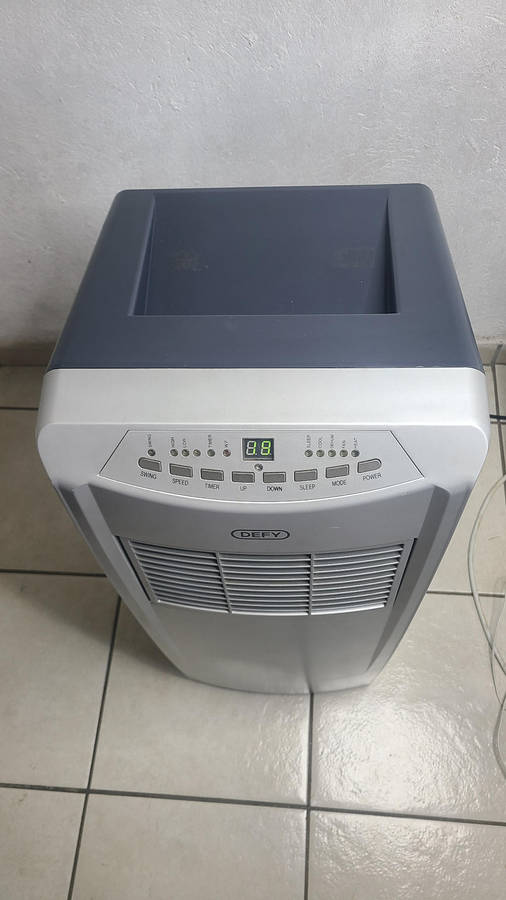 Defy mobile/portable air conditioner 12000BTU cooling and heating