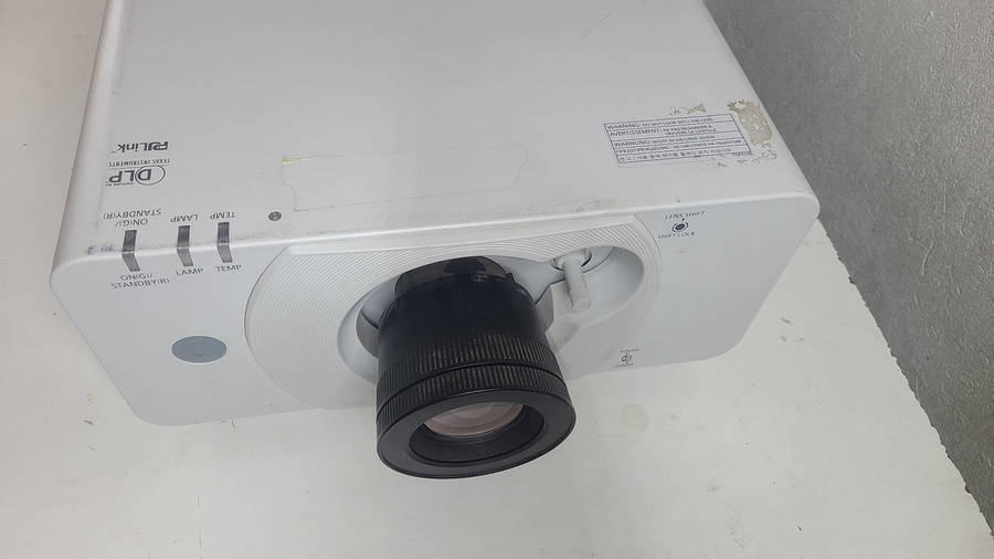 Panasonic Projector PT-DZ750 projector