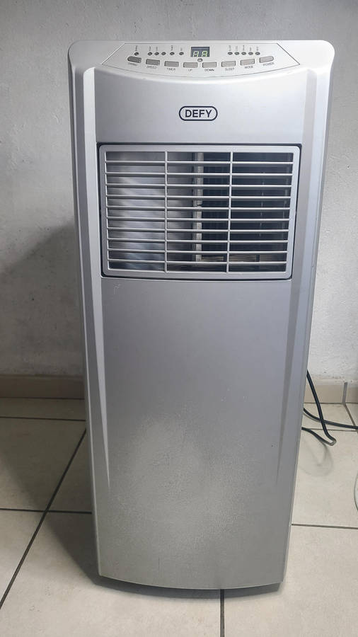 Defy mobile/portable air conditioner 12000BTU cooling and heating
