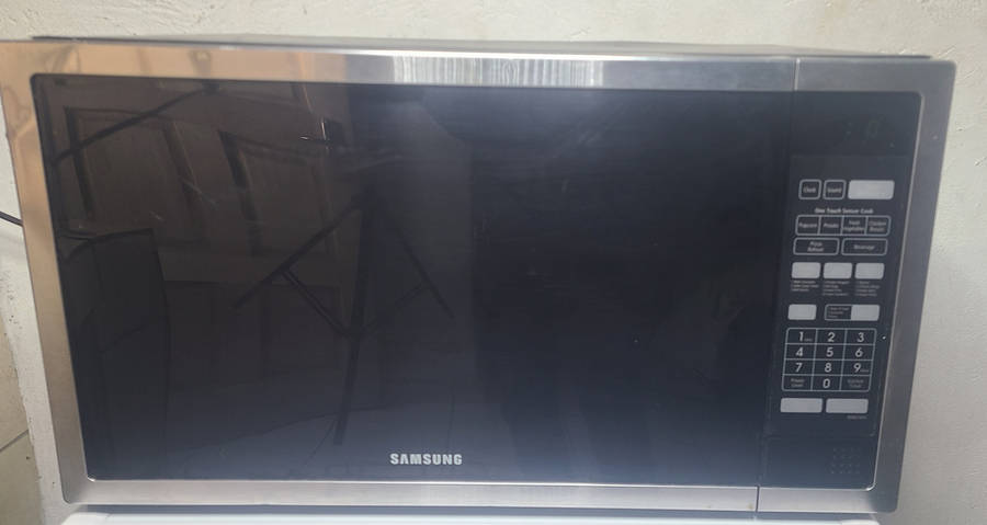 Samsung 55L Microwave oven