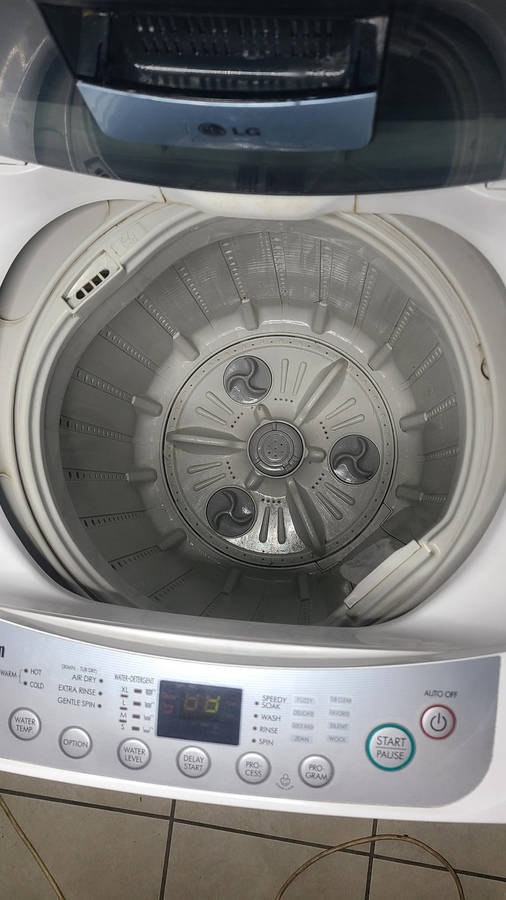 8.2kg LG turbo drum top loader washing machine