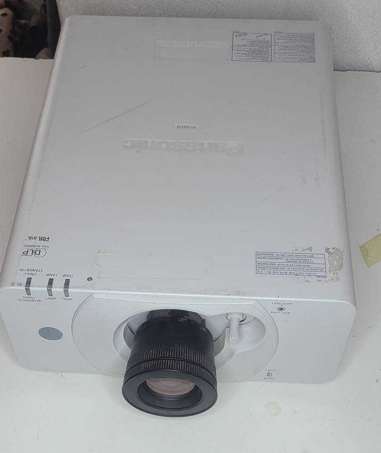 Panasonic Projector PT-DZ750 projector
