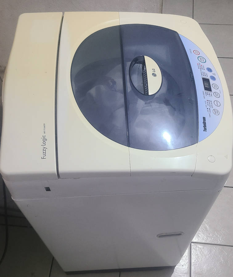 13kg LG turbodrum fuzzy logic Top Loader Washing Machine