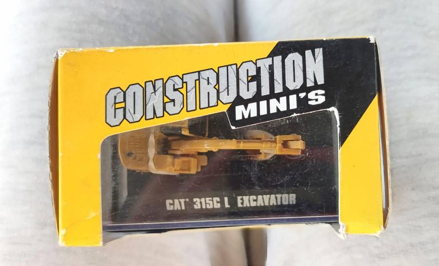 Miniature Excavator Caterpillar Mini Excavator Model