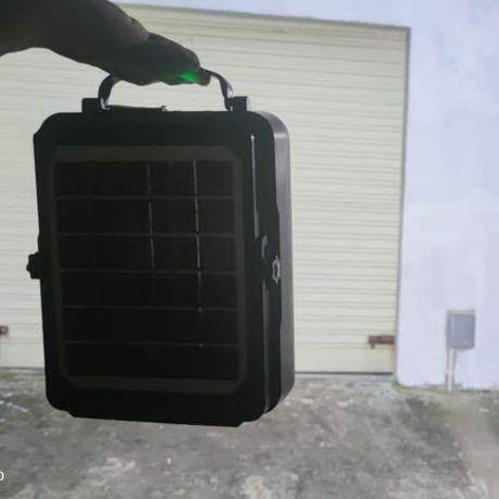 400w Multi-Fonctional Solar Portable Flood Light Build in batteries 14000mah and Solar Panel