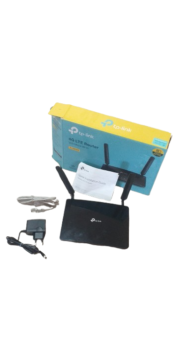 TP-Link 300Mbps WIFI 4G LTE Router **Tested Working**