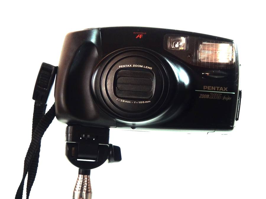Pentax Zoom 105 Super compact point and shoot film camera
