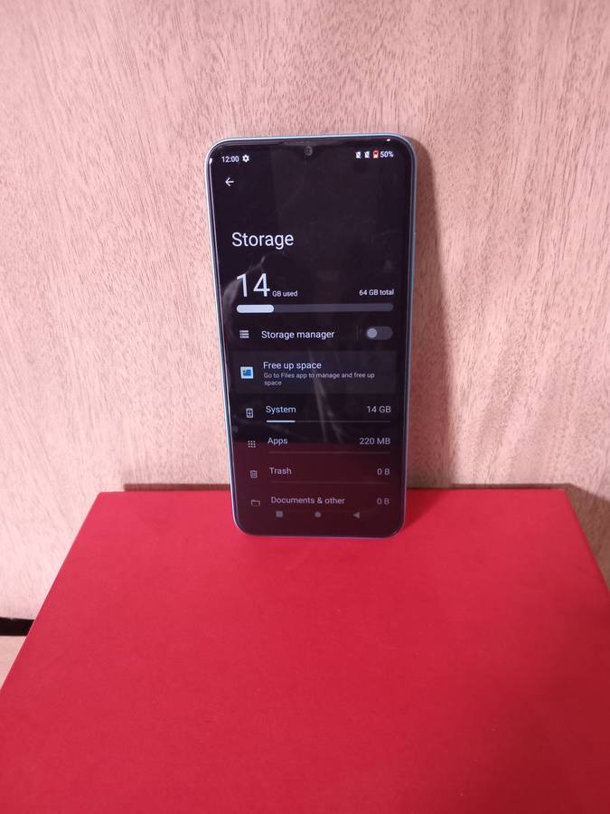 LIKE NEW ONE SMARTPHONE HISENSE E70|| 64G/4G , QUAD CAMERA, FINGERPRINT, BIG BATTERY