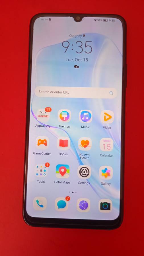 SMARTPHONE HUAWEI NOVA Y60|| 64G/4G TRIPLE CAM,FINGERPRINT AND BIG HD SCREEN,BARGAIN