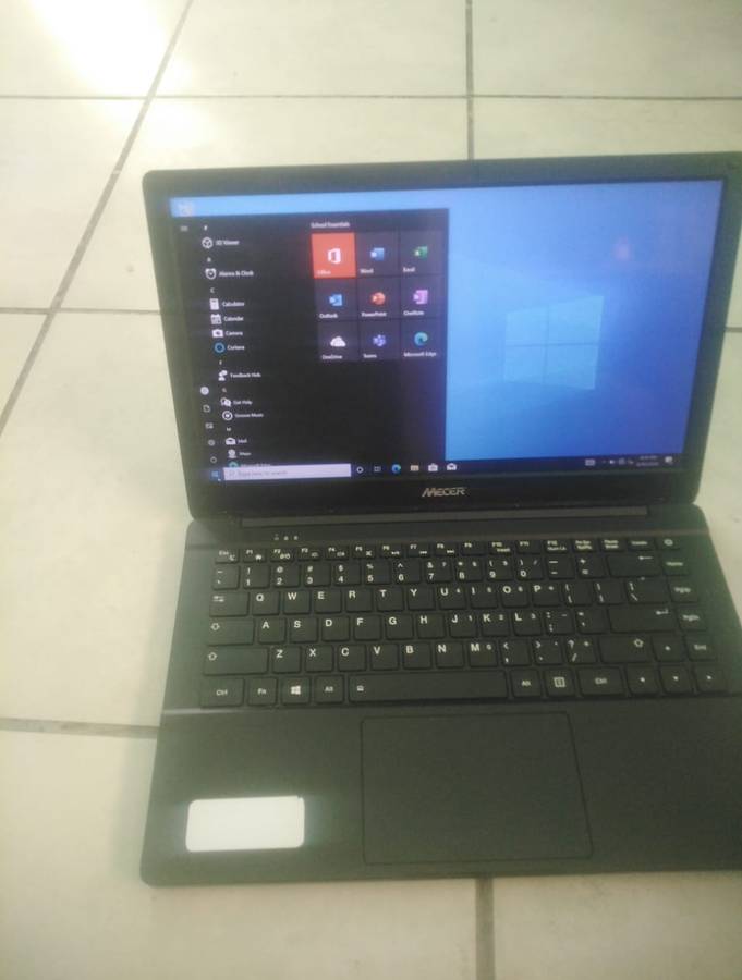 LAPTOP MECER MY LIFE Z140C-EDU DUAL CORE CELERON 4GB 300GB SSD 14 NOTEBOOK  MATT BLACK