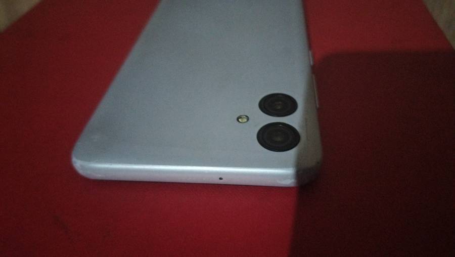 SAMSUNG GALAXY A04E | CLEAN AND BEAUTIFUL PHOTOS