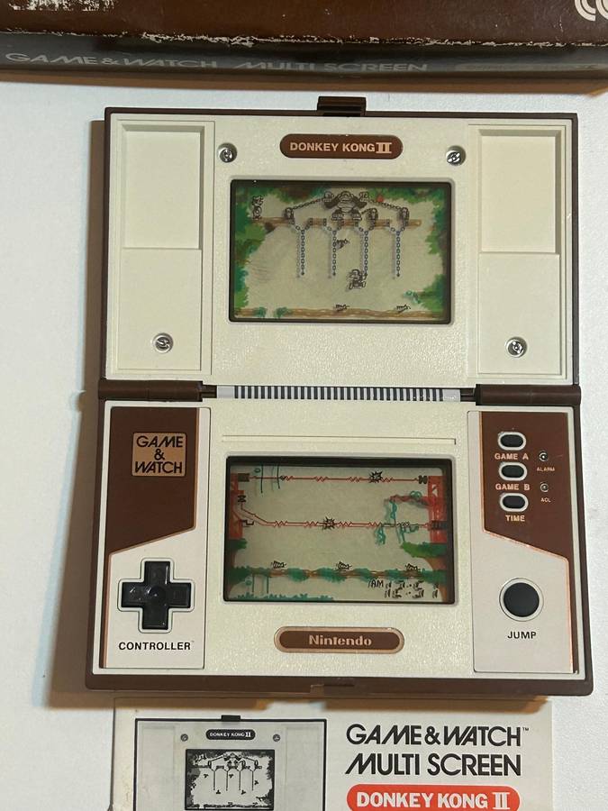 Nintendo game and watch Donkey Kong 2