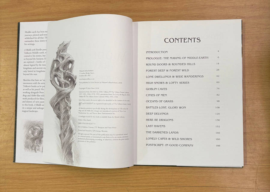 A Middle-Earth Traveller: Sketches From Bag End to Mordor Art Book- John Howe
