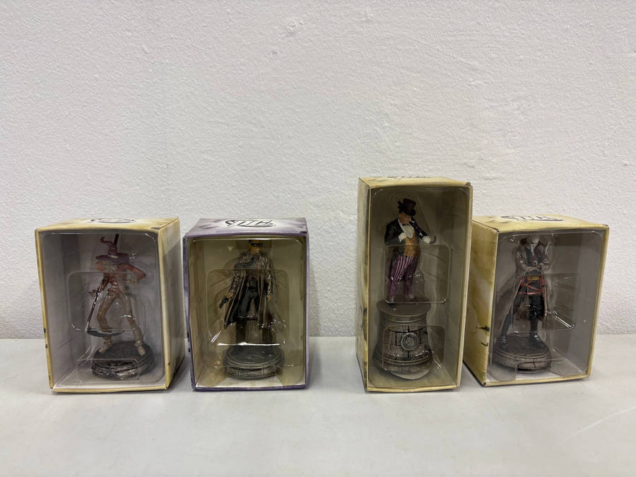 Batman DC Chess Pieces
