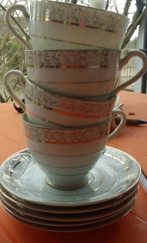 Teacup and saucer set