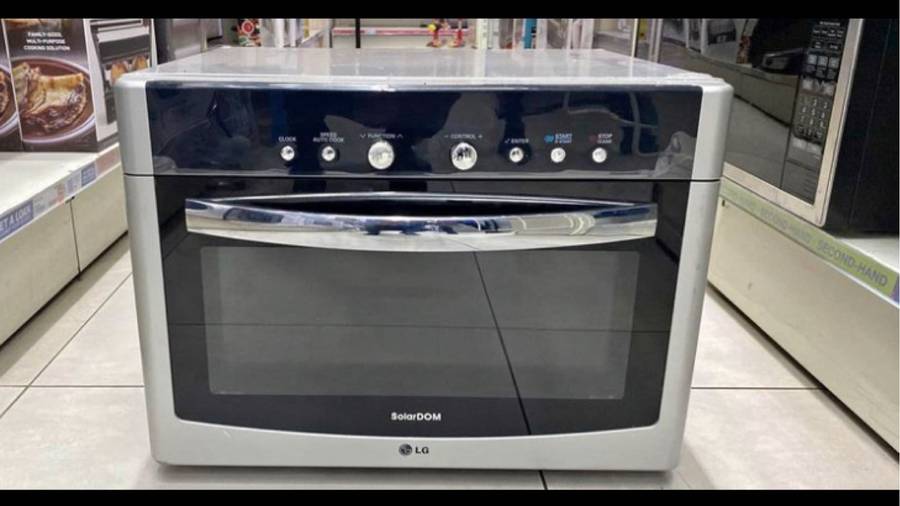 LG SOLARDOM MICROWAVE/OVEN