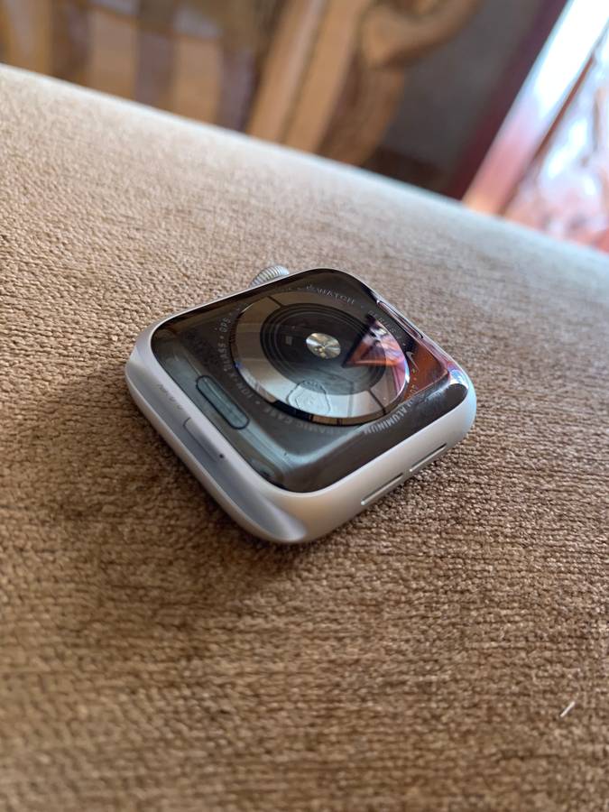 Apple Watch Series 4 || Nike Edition || Wi-Fi + Cellular || Excellent Condition