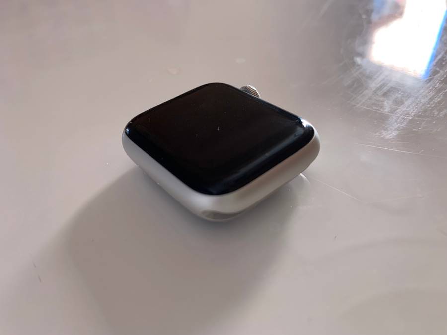 Apple Watch Series 4 || Nike Edition || Wi-Fi + Cellular || Excellent Condition