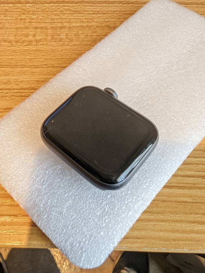 Apple Watch Series 4 || Nike Edition || Wi-Fi + Cellular || Excellent Condition