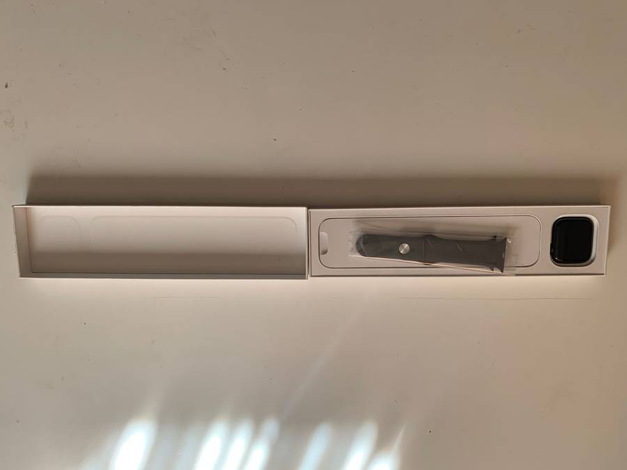 Apple Watch SE 44mm (SpaceGray) ,2nd Gen,LET