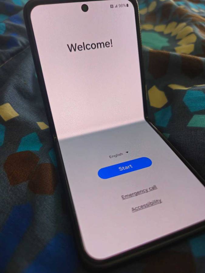 Samsung Galaxy Z Flip 3 (5G 256GB)