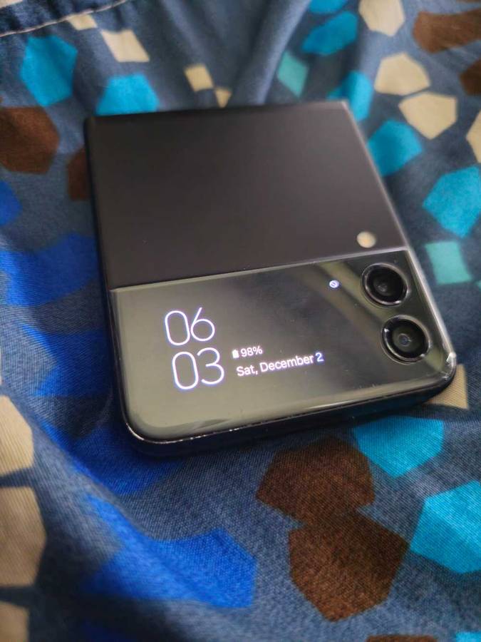Samsung Galaxy Z Flip 3 (5G 256GB)