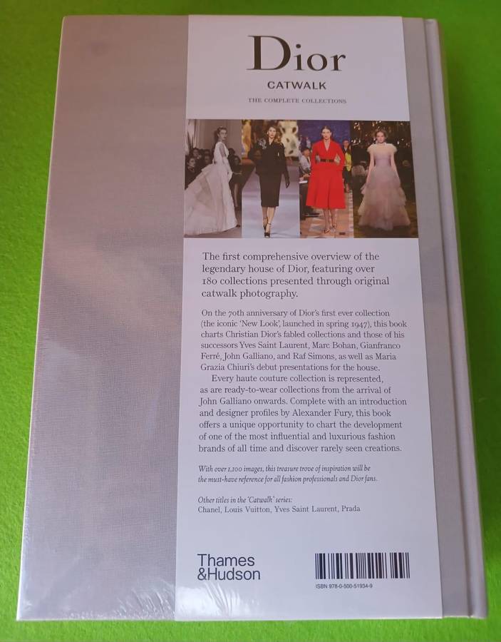 Dior Catwalk Photographs - Complete Collection - Thames & Hudson