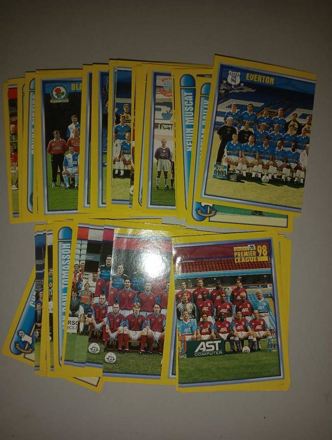 98 Premier League Stickers Panini +400