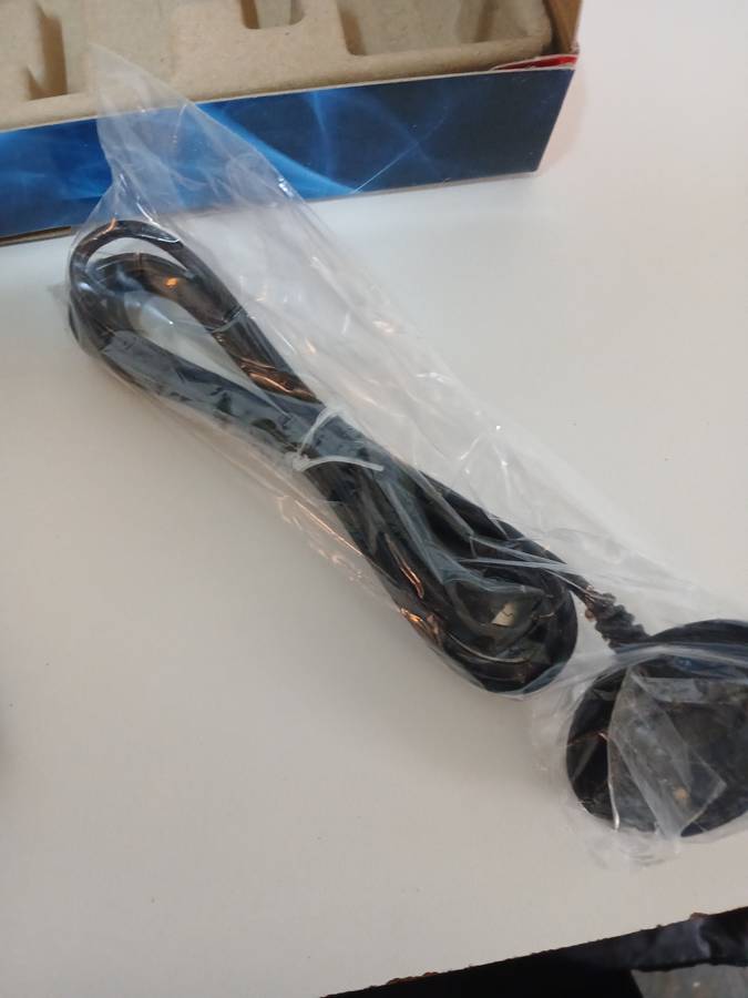 CISCO Dual-Band Wireless-N USB Adapter